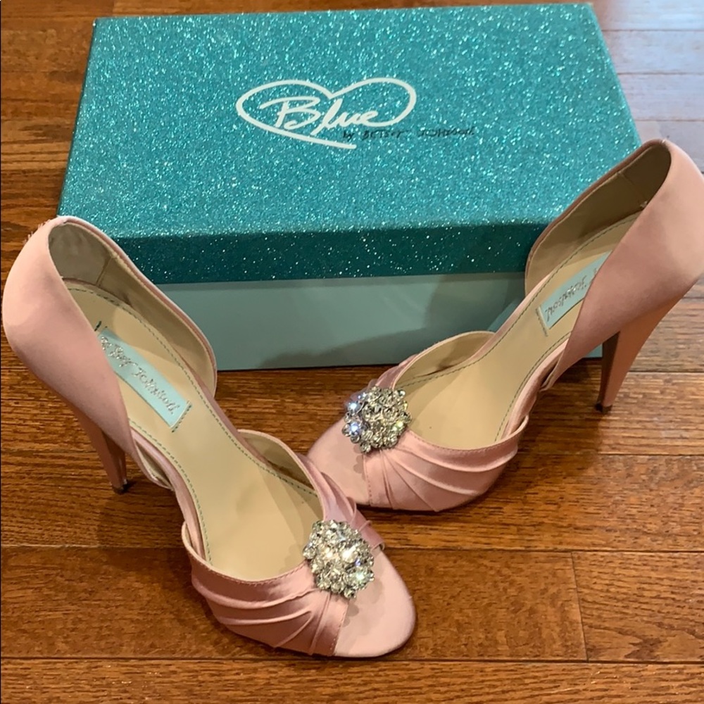Betsy Johnson Pink Satin Open Toe Heel size 7
